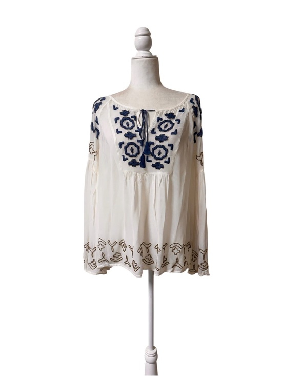 Anthropologie Tops - Anthropologie Vanessa Virginia boho whimsigoth bellsleeves peasant  top sz  8